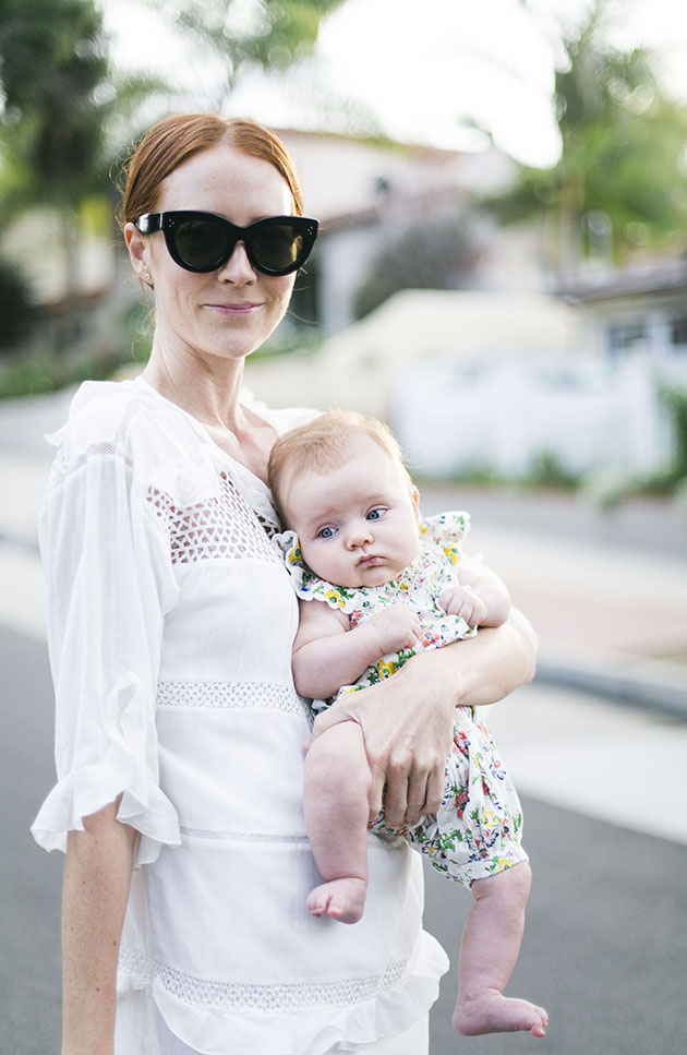 Mother and daughter with shopping bags Stock Photo - Alamy